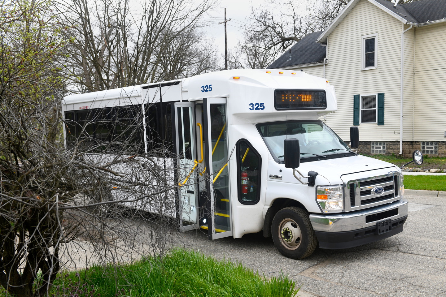 CATA Spec-Tran vehicle 