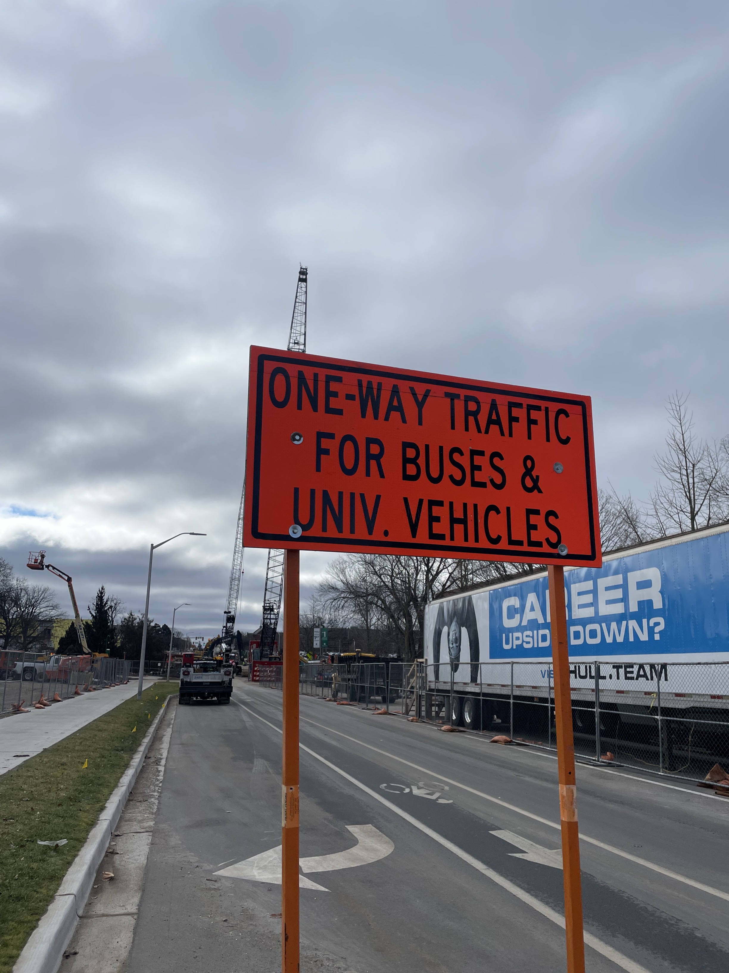 one-way traffic for buses & university vehicles